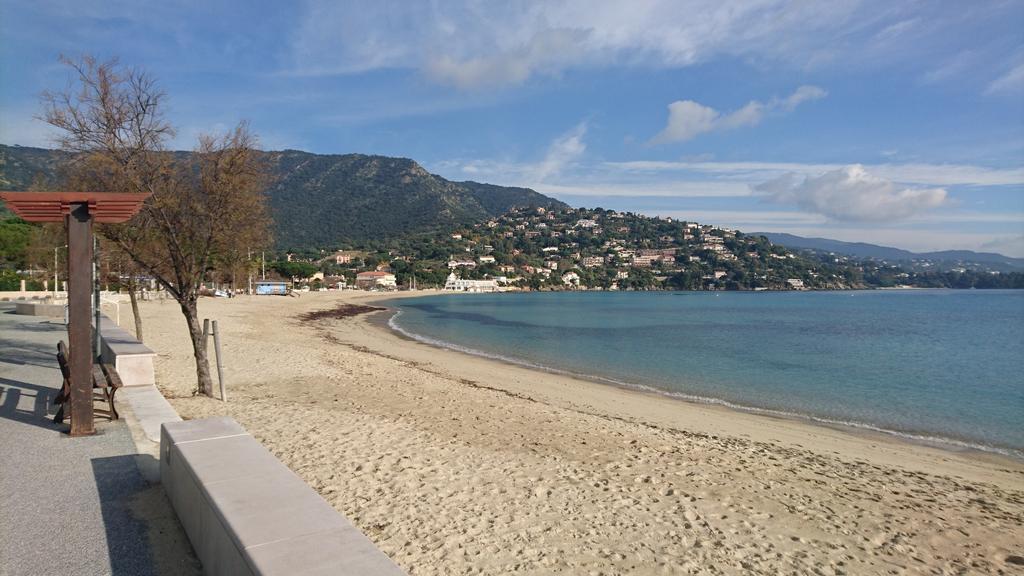 L'Amiraute 150M De La Plage Bormes-les-Mimosas Exterior photo